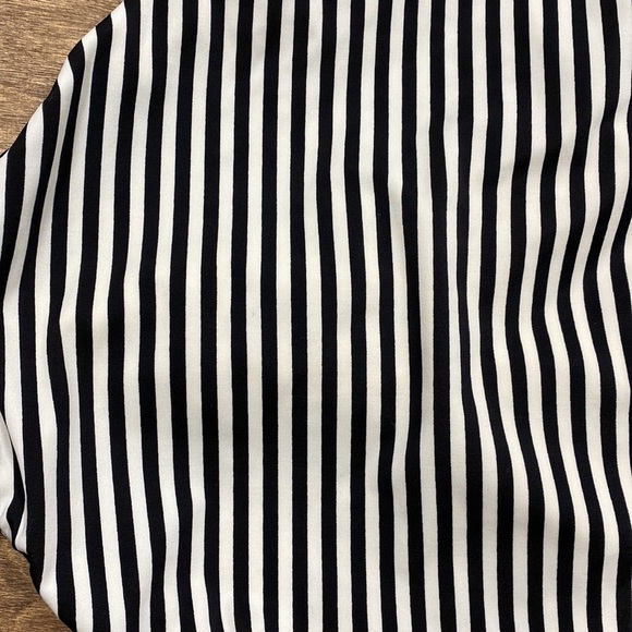 Merona black & white one piece halter swimsuit size small - Picture 7 of 7